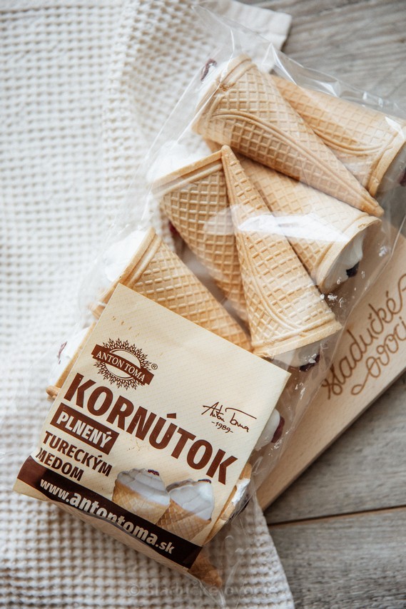 Turecký med v kornútku 200g