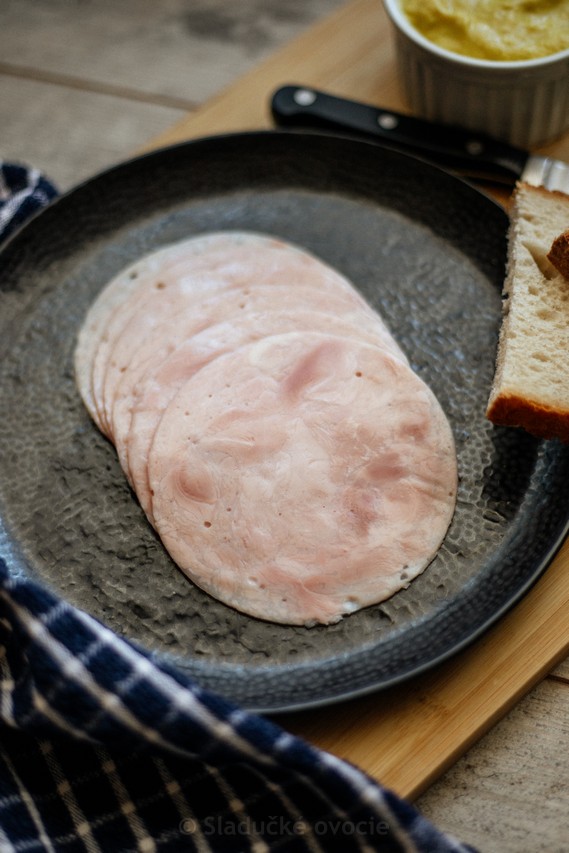 Dusená šunka - rodinné balenie krájaná 250 g